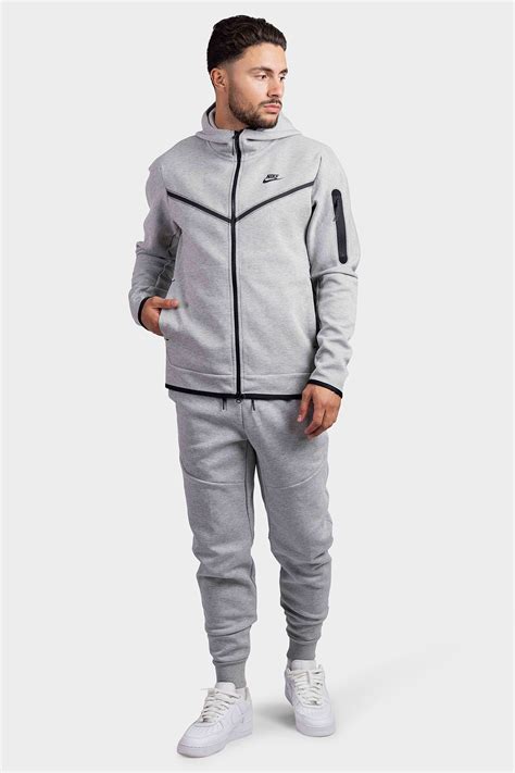 nike tech fleece heren grijs|tech fleece shirt.